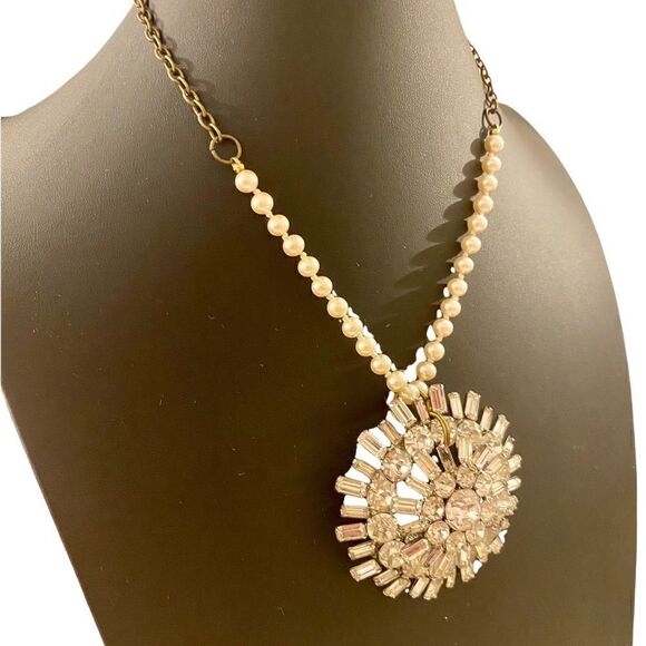 Handmade Vintage Rhinestone Pendant Statement Necklace on unique chain. - Picture 2 of 5